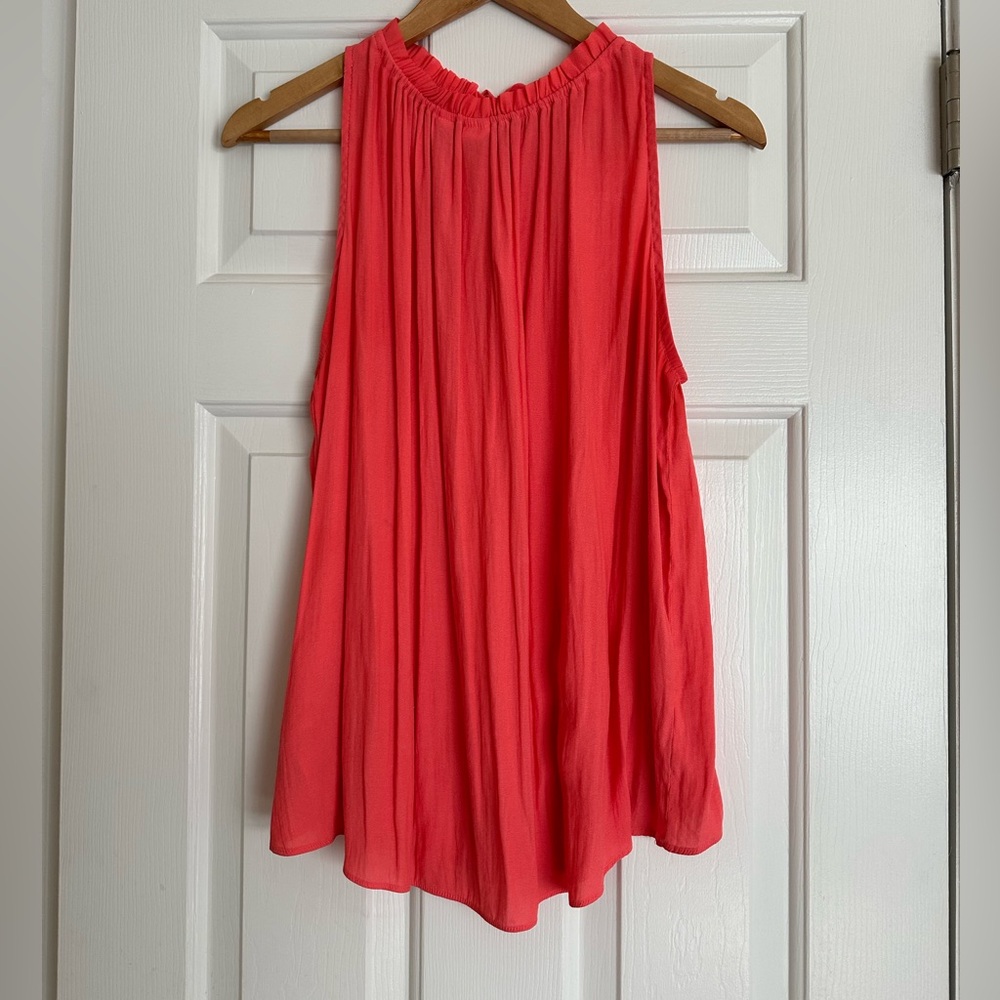 GAP Sleeveless Blouse - Picture 3 of 3